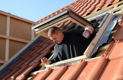 Pose de fenêtres de toit Velux à Proyart